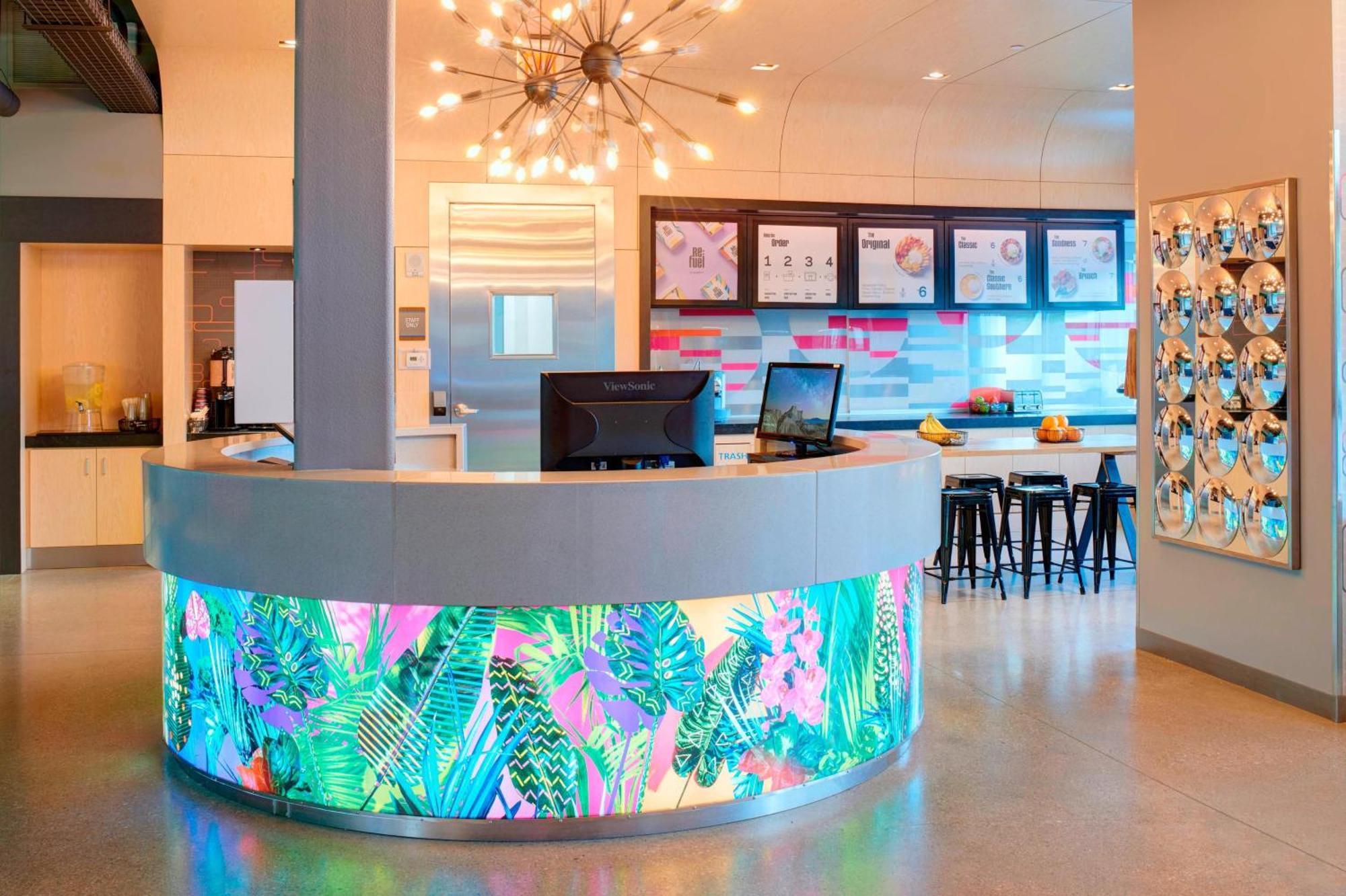 Aloft Columbus Уестървил Екстериор снимка